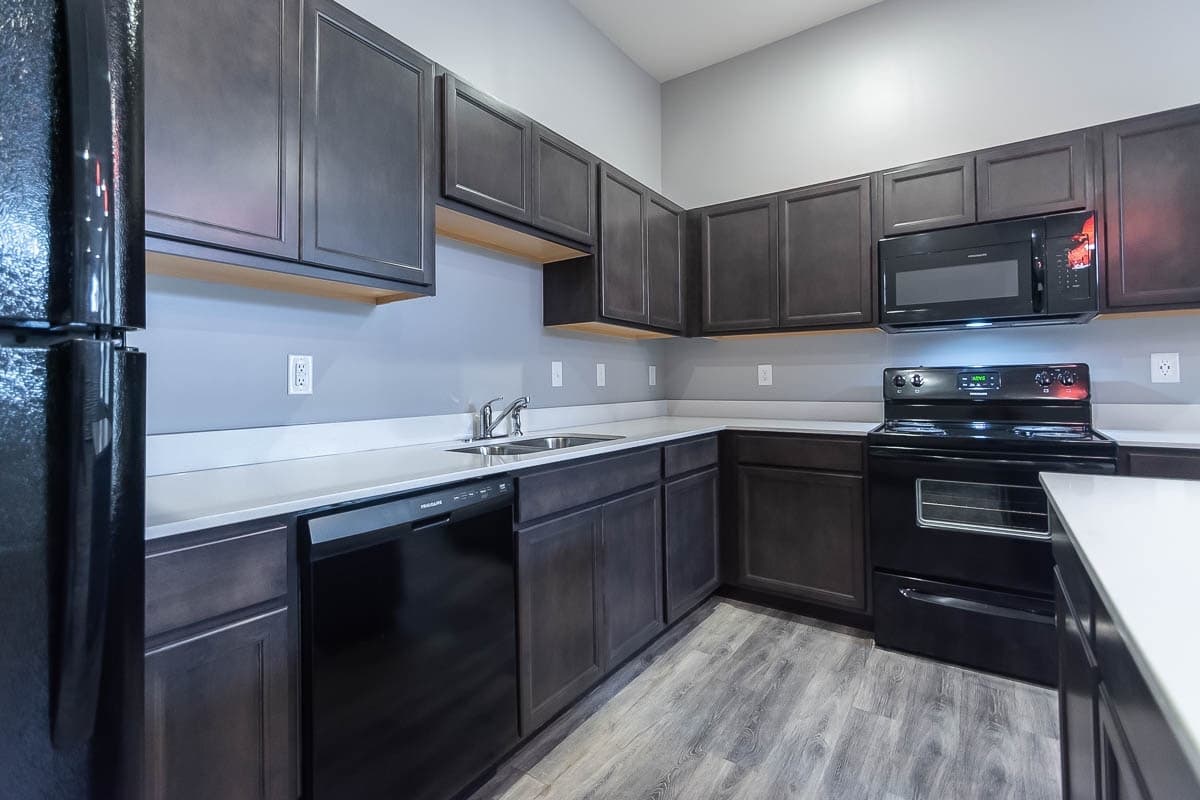 Bloomington Apartment: 215 S. Walnut