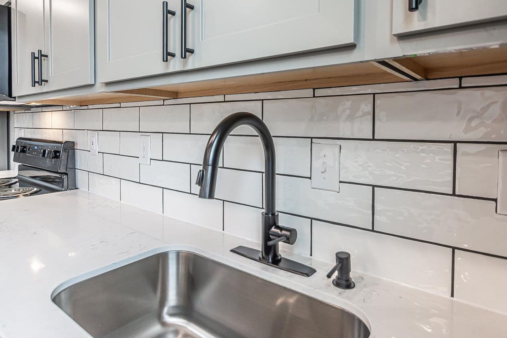 Bloomington Apartment: 650 N. College Avenue
