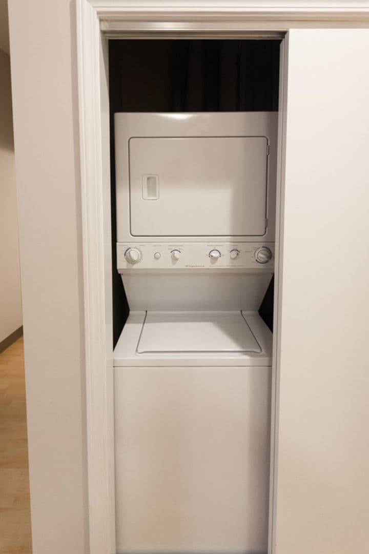 Bloomington Apartment: 601 N. College Ave.