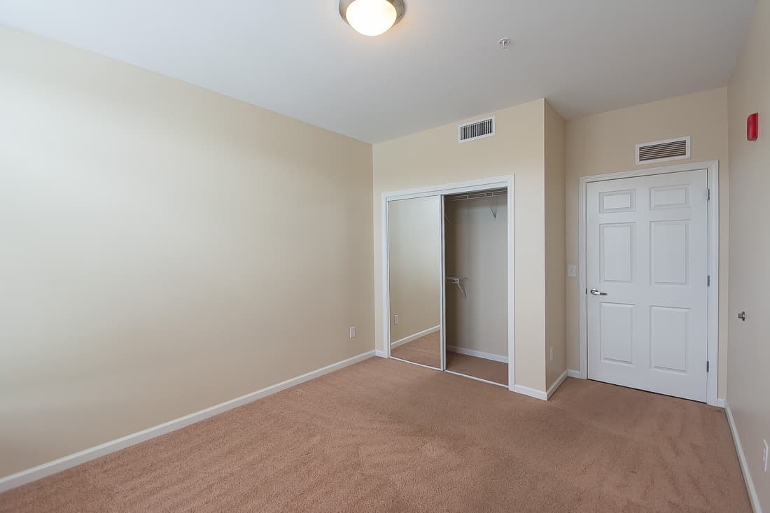 Bloomington Apartment: 1280 N. College Ave