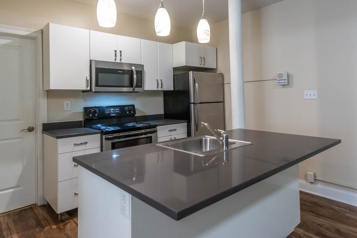 Bloomington Apartment: 106 E. Kirkwood Ave.