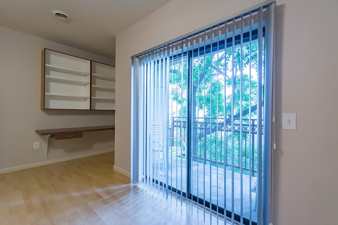 Bloomington Apartment: 601 N. College Ave.