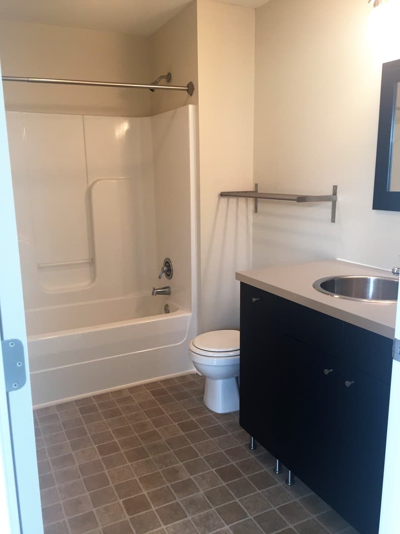 Bloomington Apartment: 602 N. Morton Street
