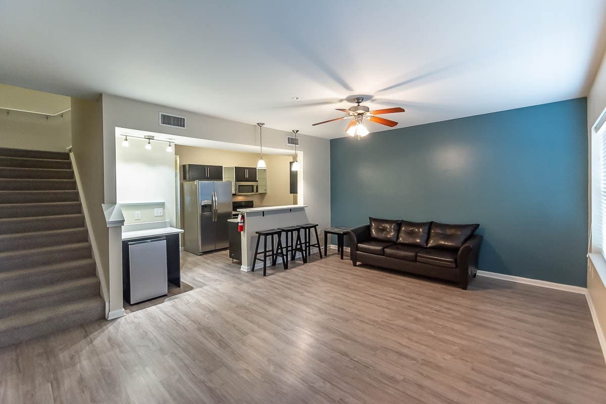 Bloomington Apartment: 602 N. Morton Street