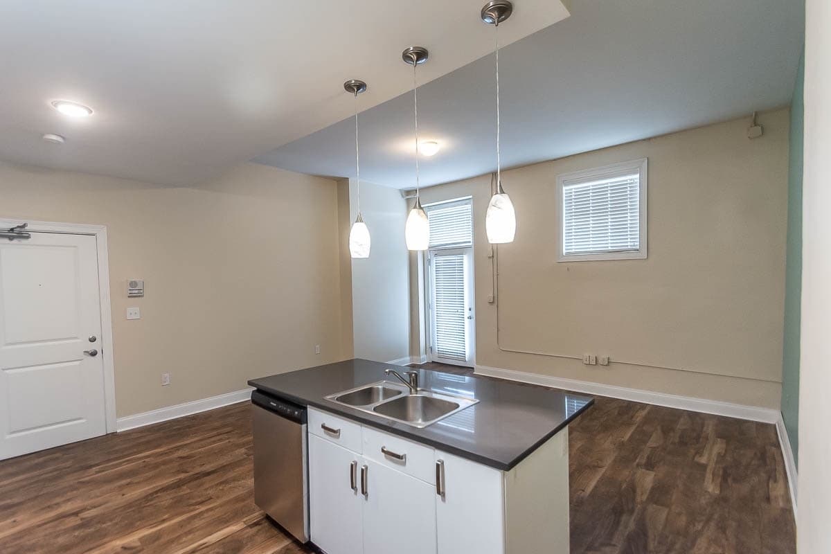 Bloomington Apartment: 106 E. Kirkwood Ave.