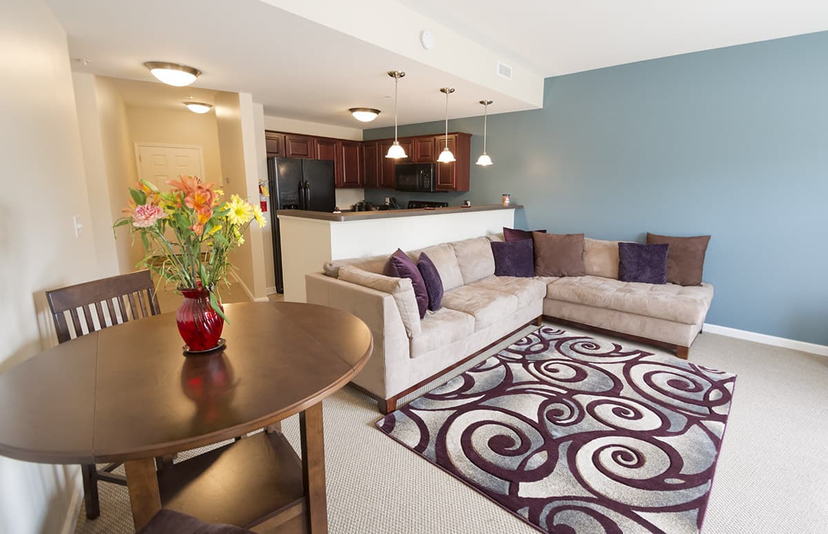 Bloomington Apartment: 2549 Eastgate Lane
