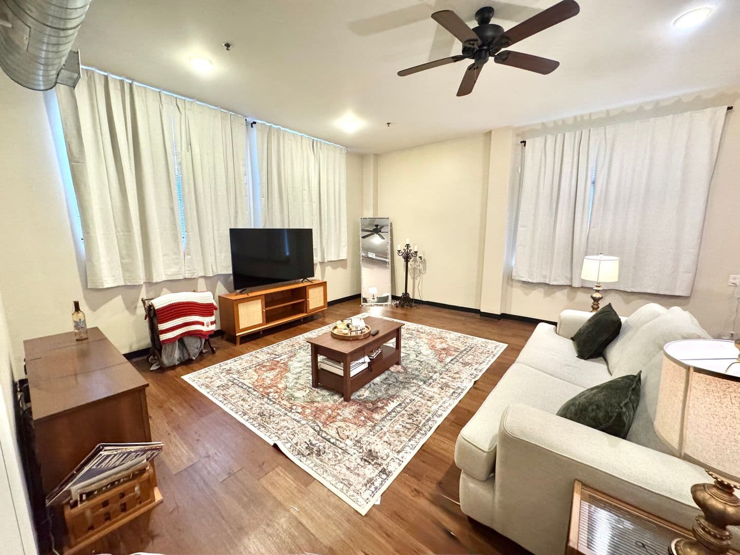 Bloomington Apartment: 601 N. College Ave.