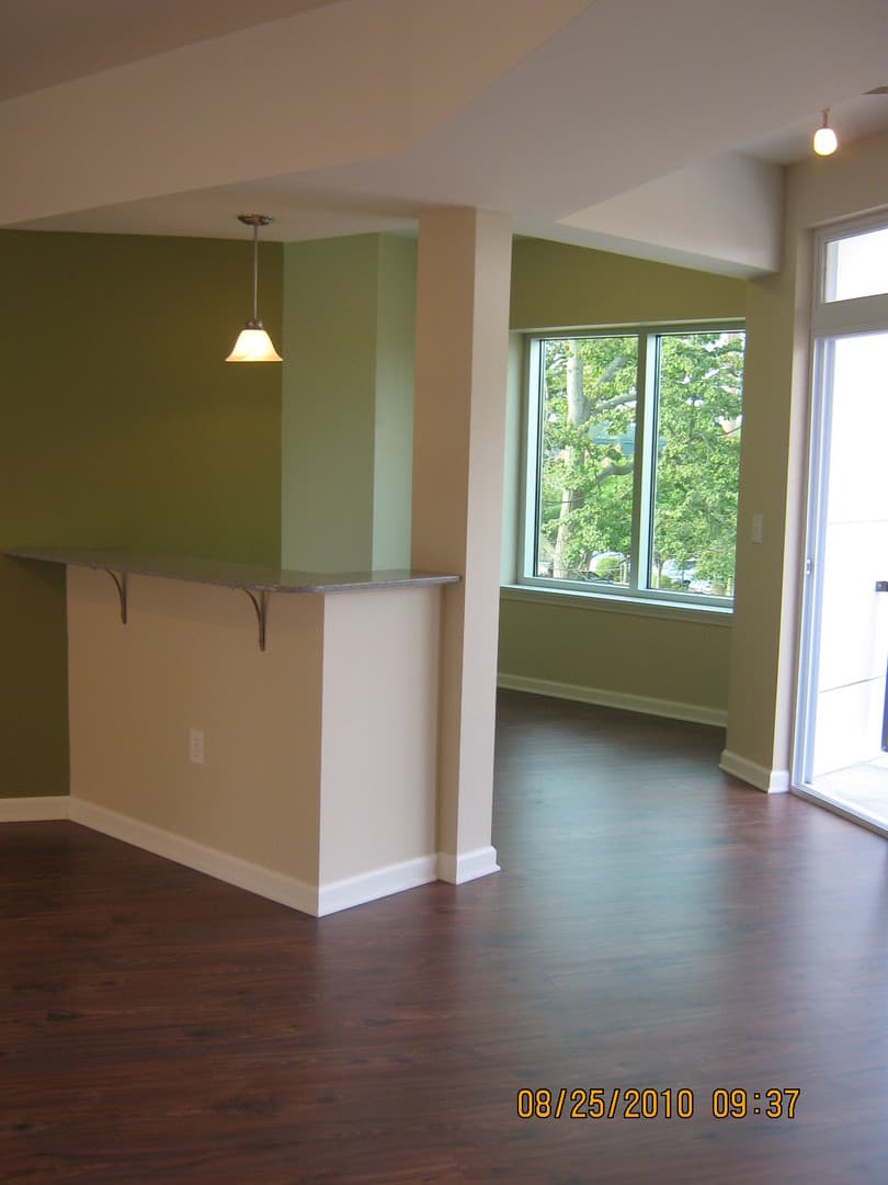 Bloomington Apartment: 532 North Morton Street
