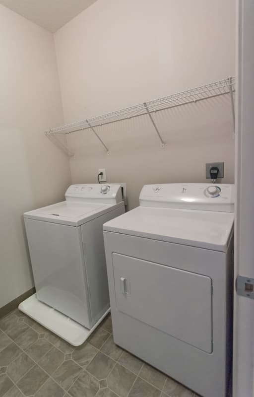 Bloomington Apartment: 601 N. College Ave.