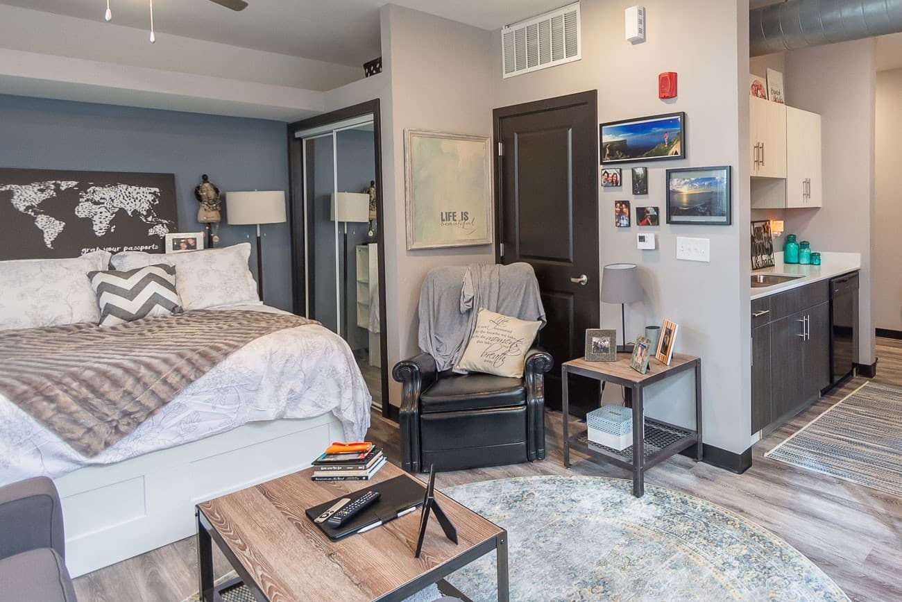 Bloomington Apartment: 619 N. Morton Street