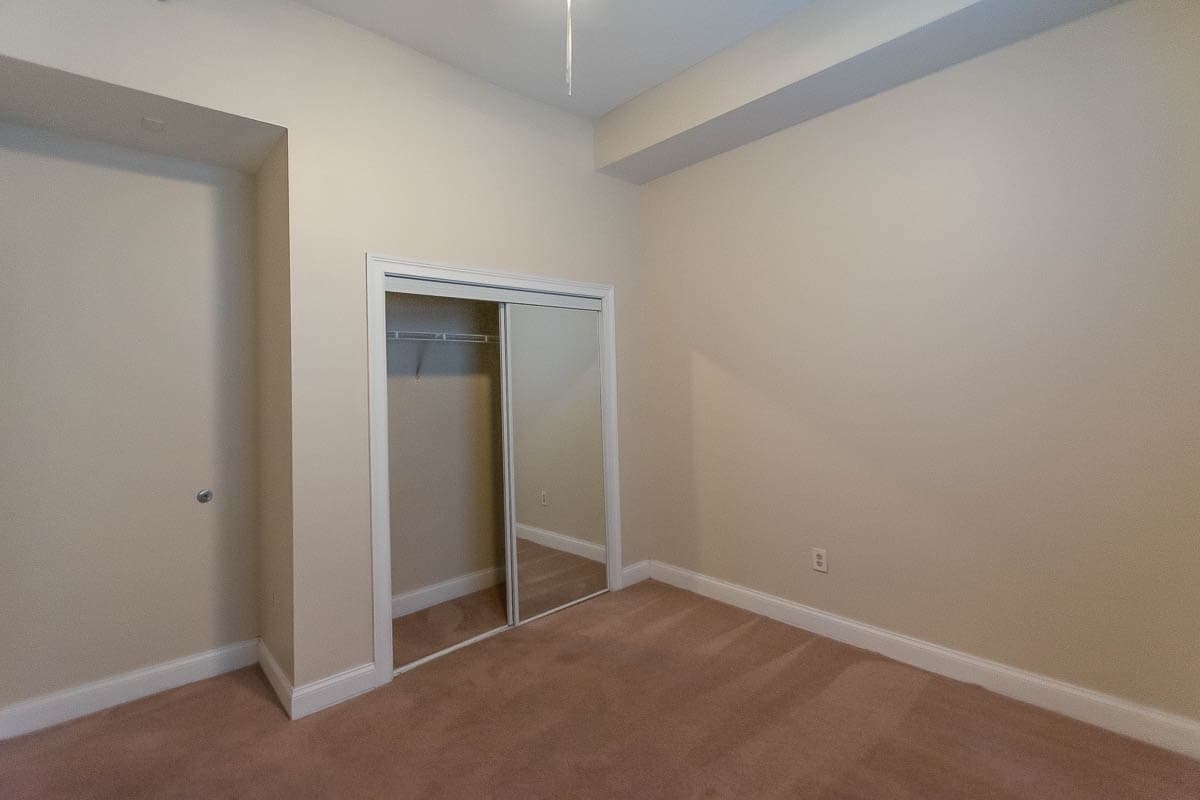 Bloomington Apartment: 106 E. Kirkwood Ave.