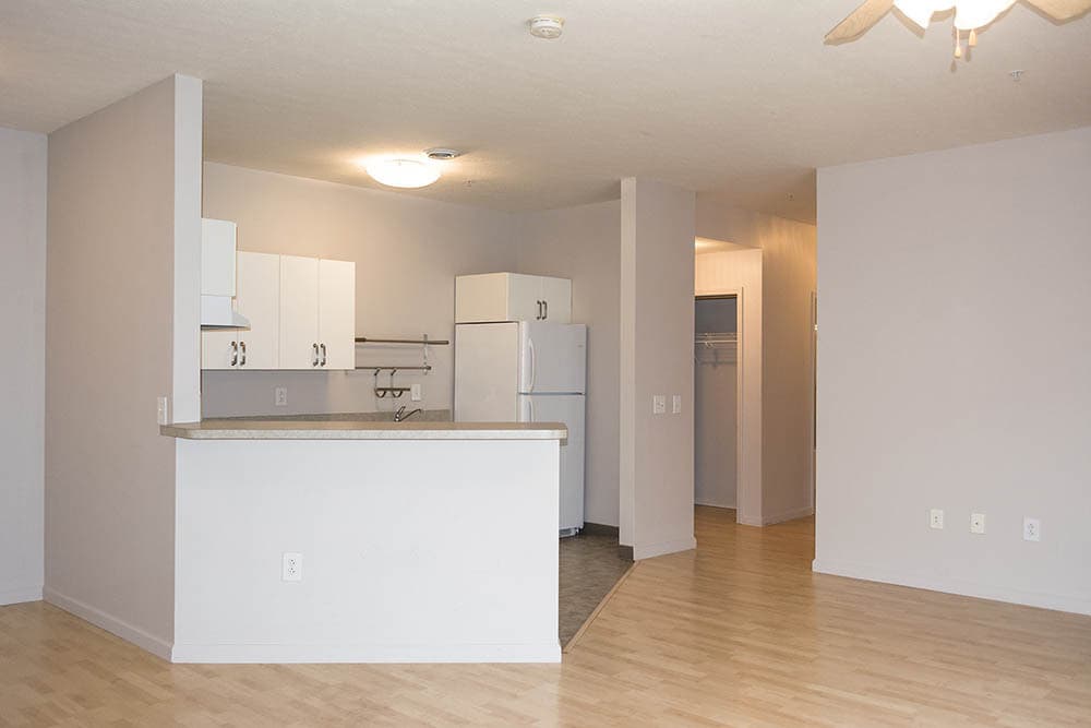 Bloomington Apartment: 601 N. College Ave.