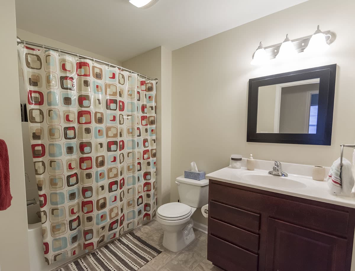 Bloomington Apartment: 2549 Eastgate Lane