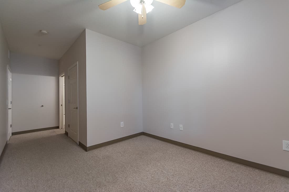 Bloomington Apartment: 601 N. College Ave.