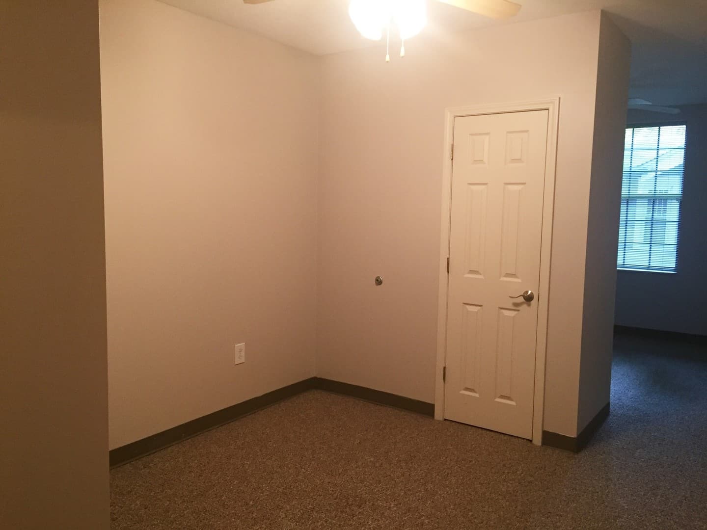 Bloomington Apartment: 601 N. College Ave.