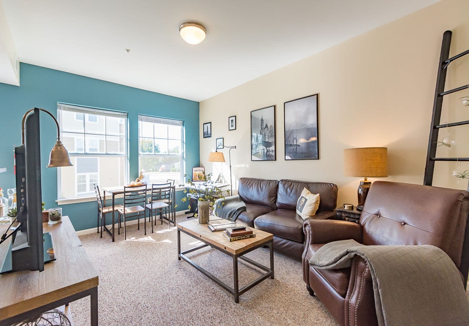 Bloomington Apartment: 2539  Eastgate Lane