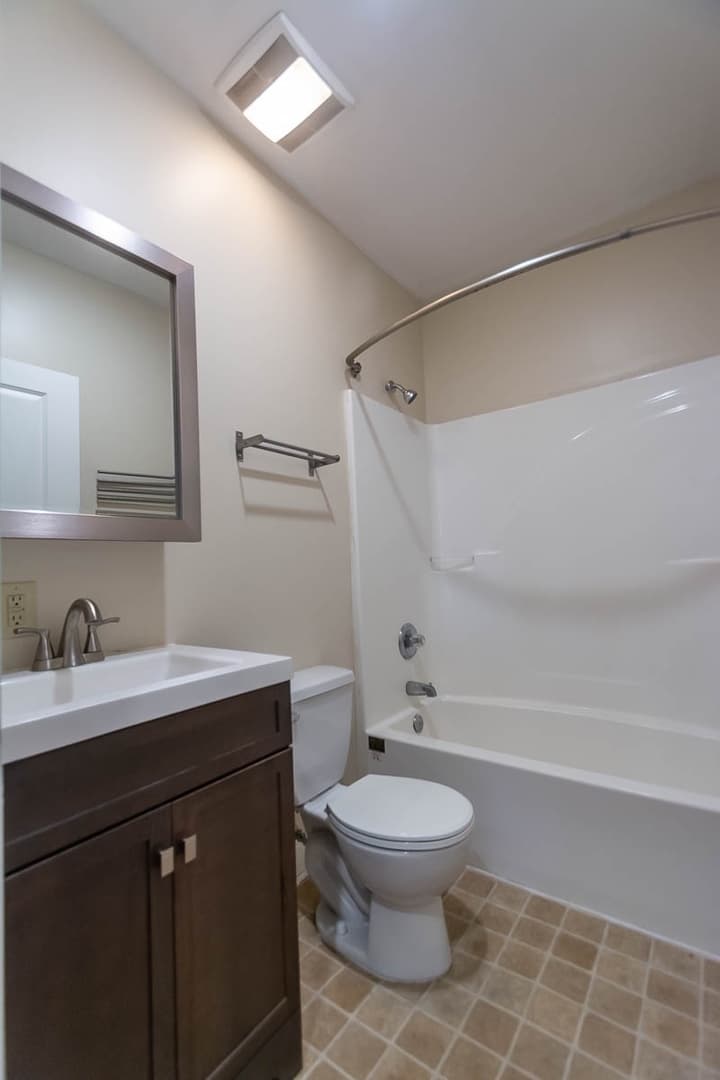 Bloomington Apartment: 106 E. Kirkwood Ave.