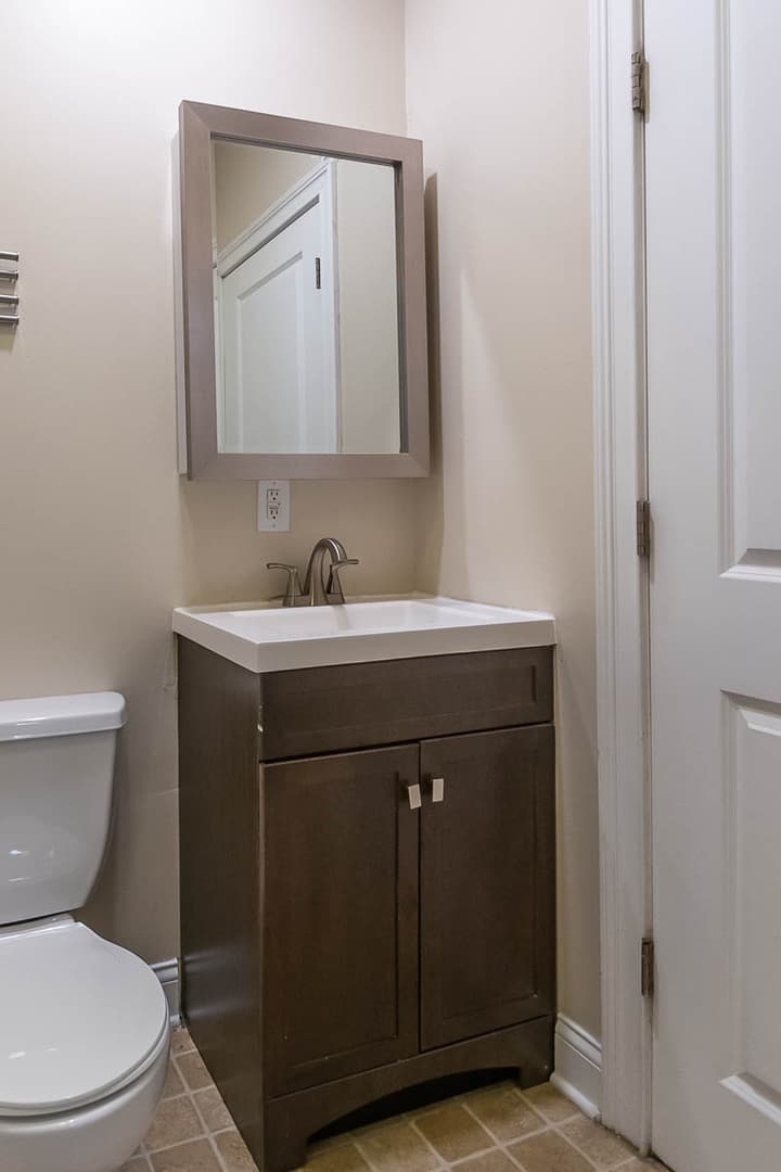 Bloomington Apartment: 106 E. Kirkwood Ave.