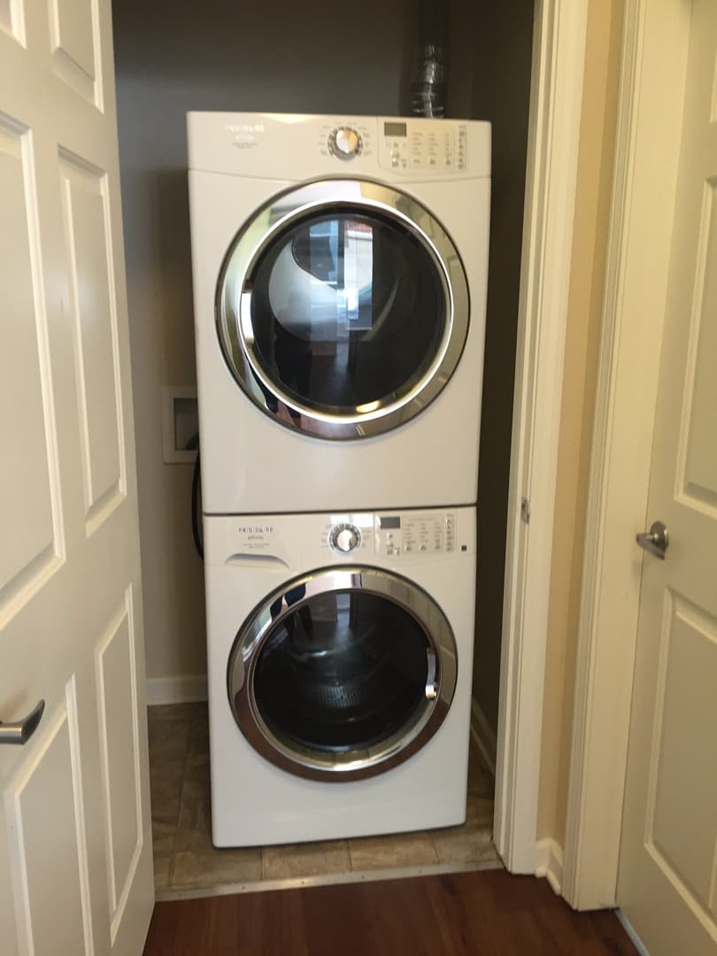 Bloomington Apartment: 532 North Morton Street