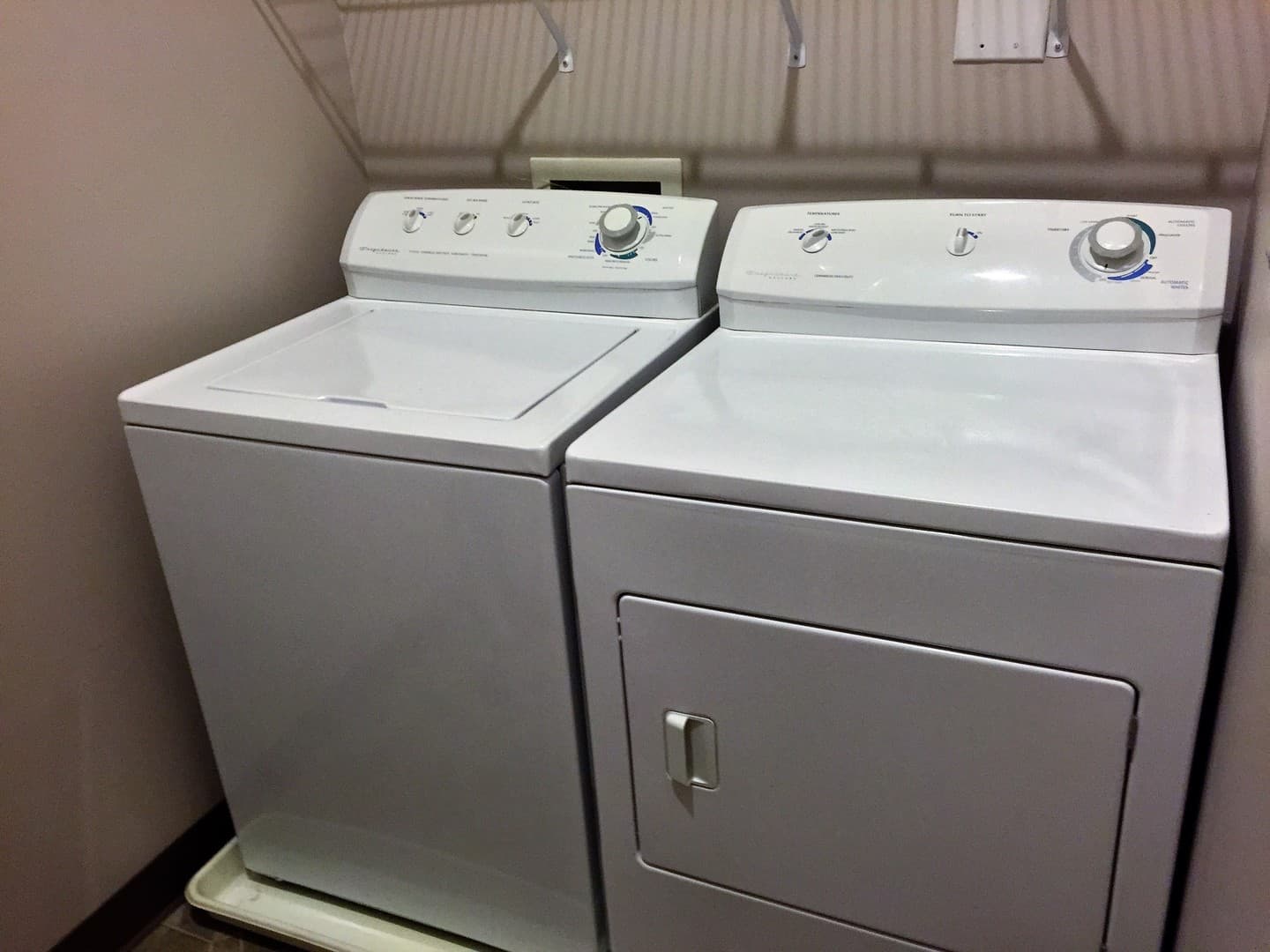Bloomington Apartment: 601 N. College Ave.
