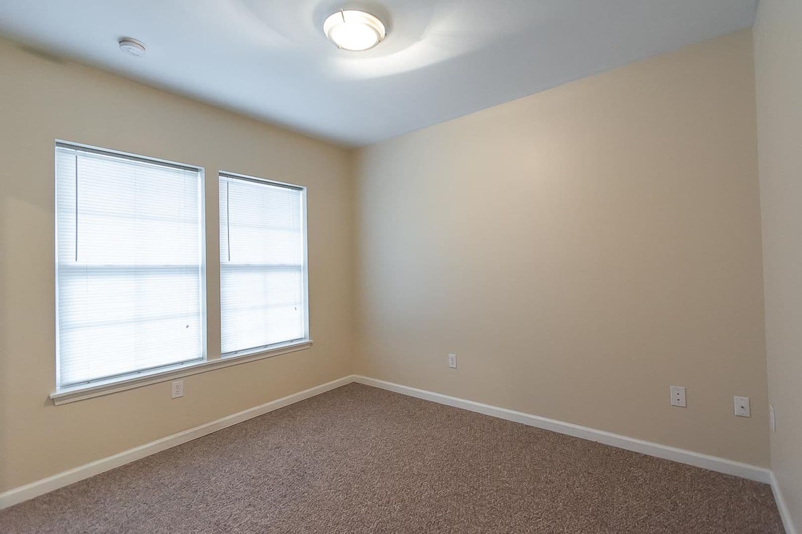 Bloomington Apartment: 532 North Morton Street
