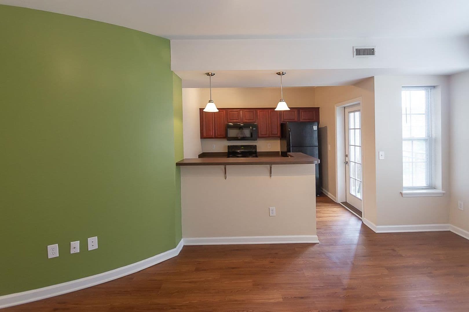 Bloomington Apartment: 532 North Morton Street