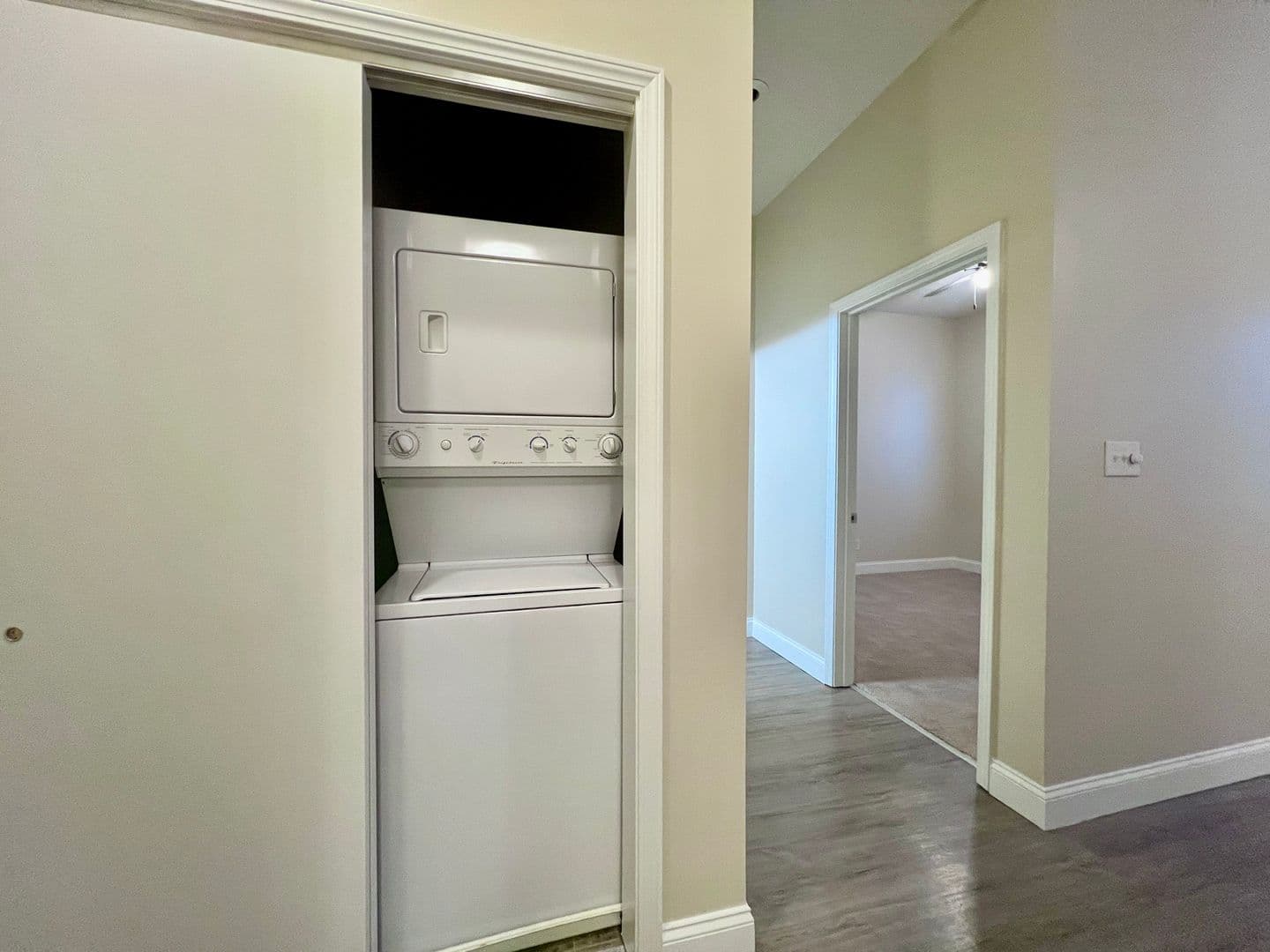 Bloomington Apartment: 601 N. College Ave.