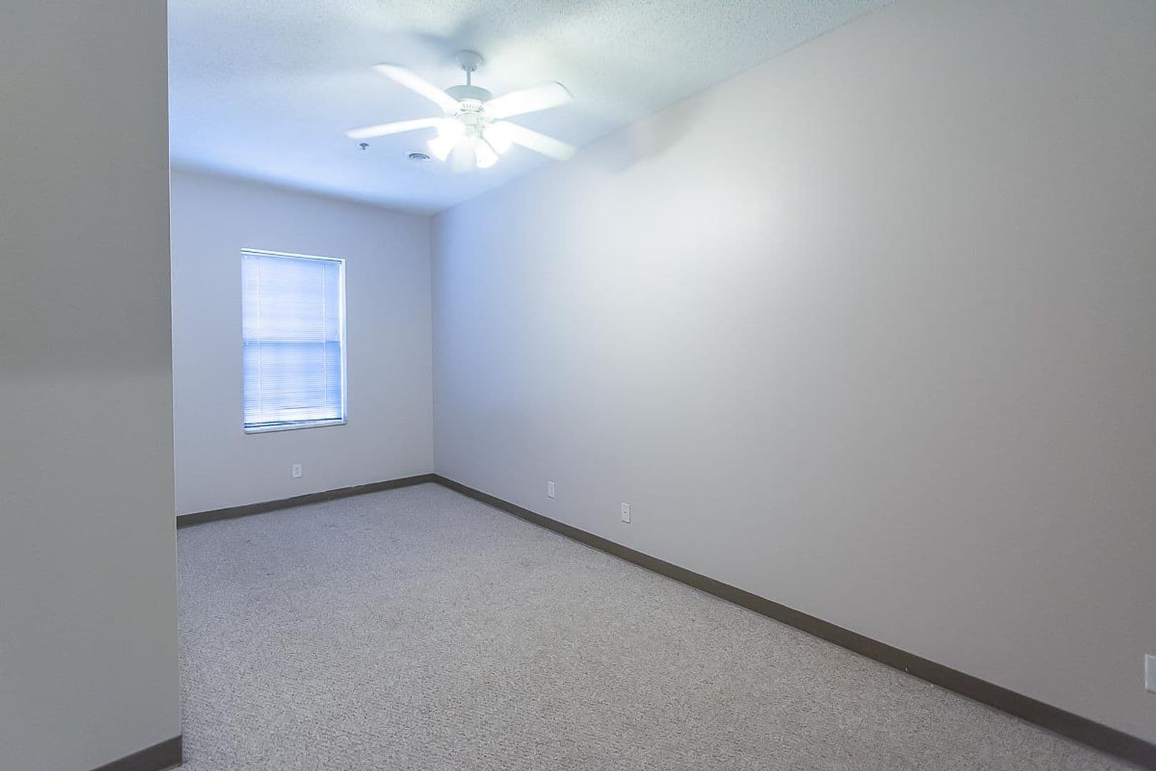 Bloomington Apartment: 601 N. College Ave.