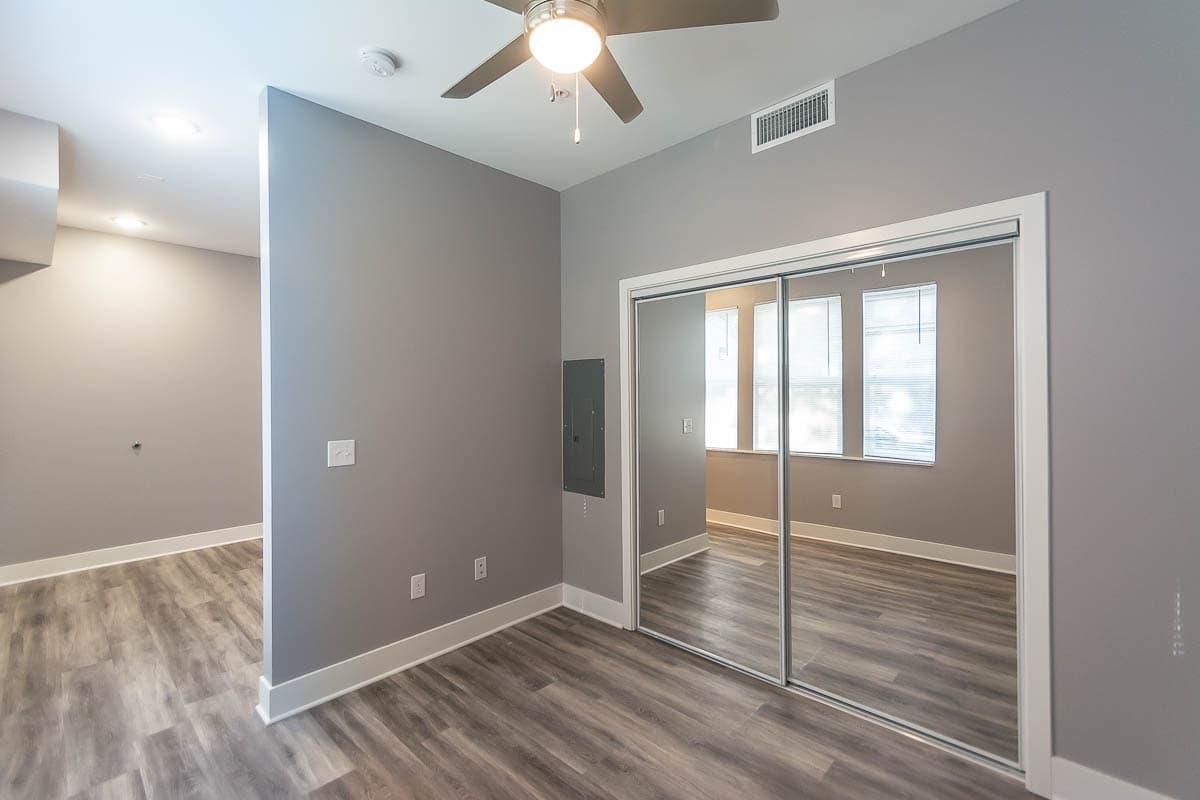 Bloomington Apartment: 221 E. Kirkwood Ave.