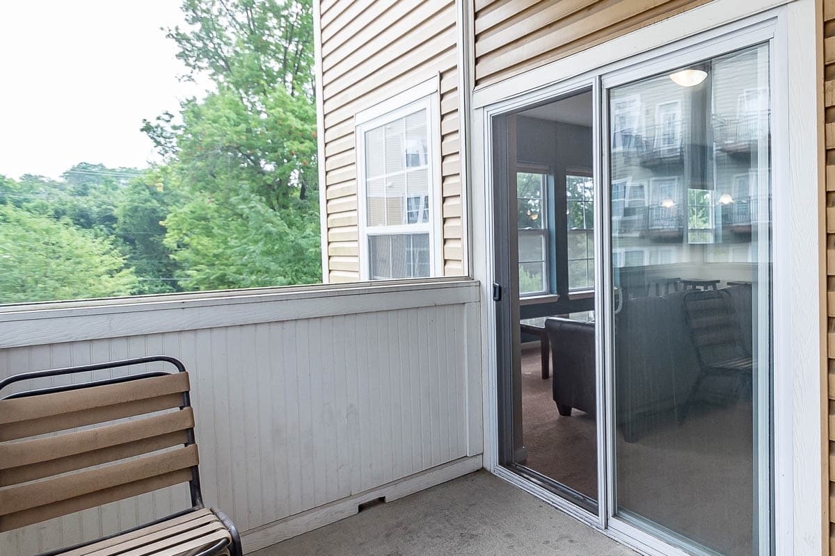 Bloomington Apartment: 2549 Eastgate Lane
