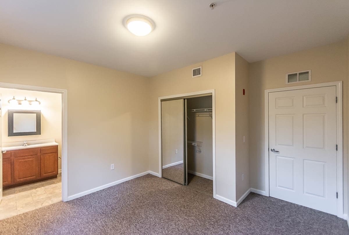 Bloomington Apartment: 2539  Eastgate Lane
