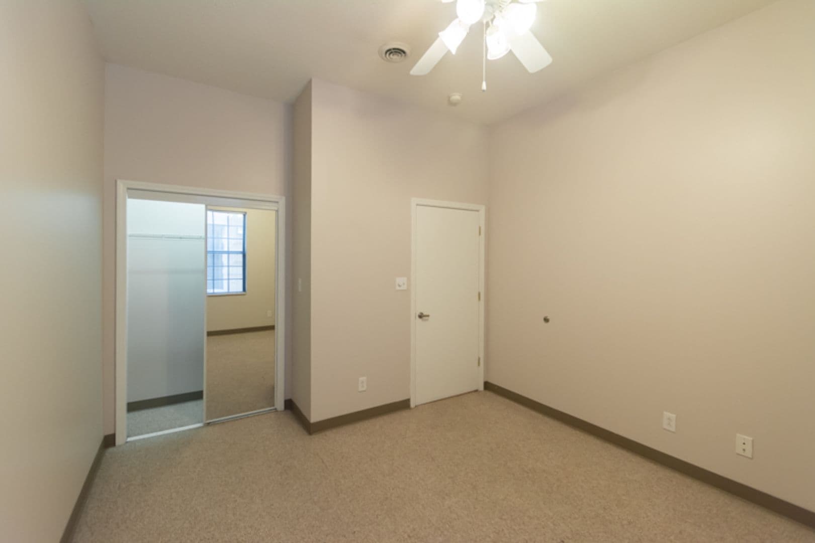Bloomington Apartment: 601 N. College Ave.