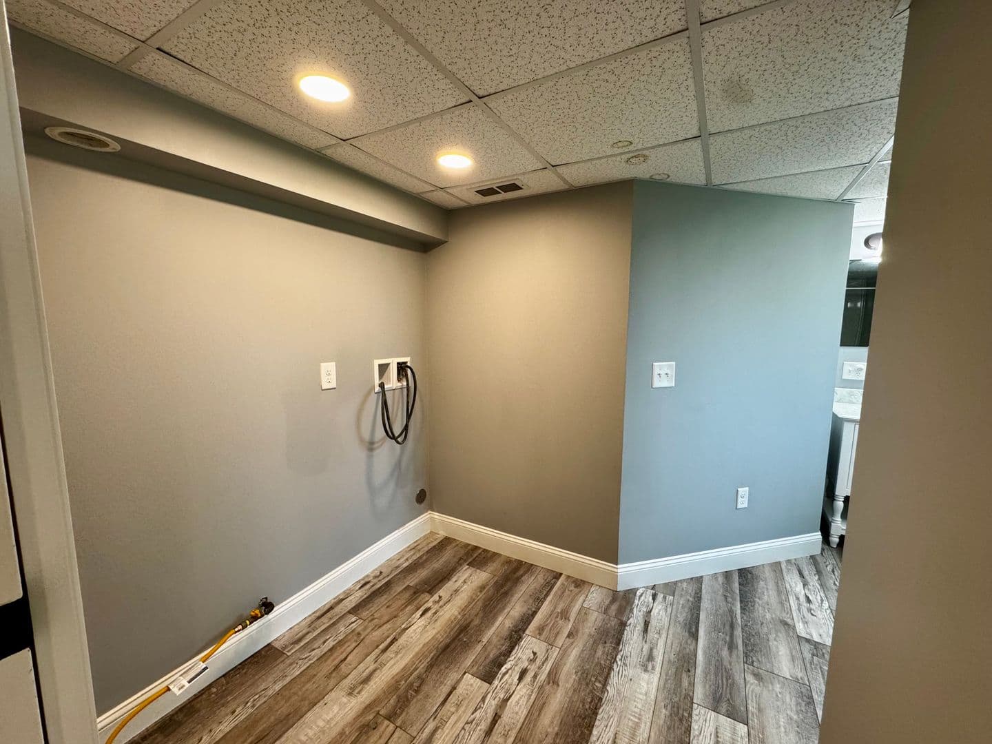 Coal Valley House: 119 E 4th Street