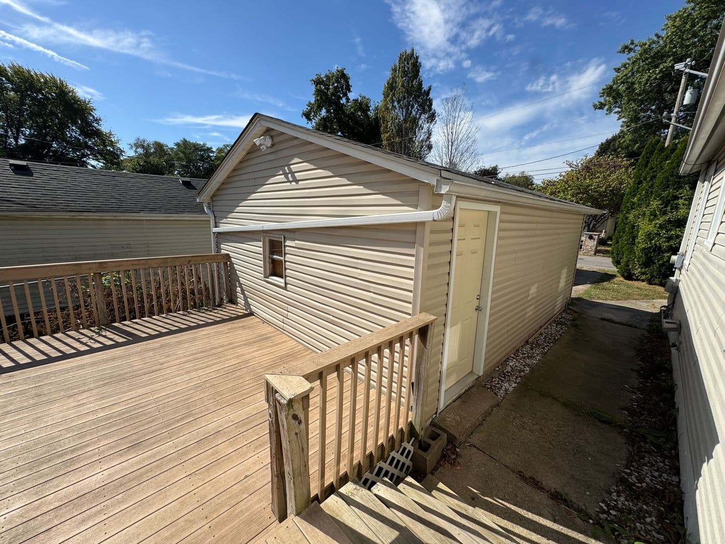 Moline House: 3312 3rd Street