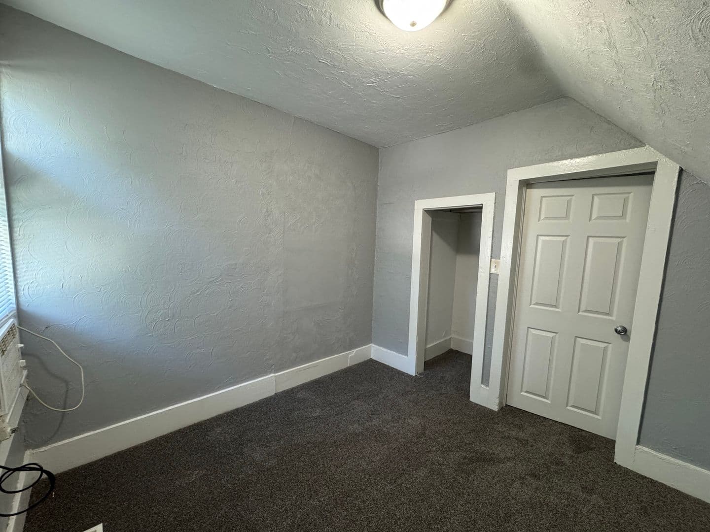 Moline House: 1637 13th Ave