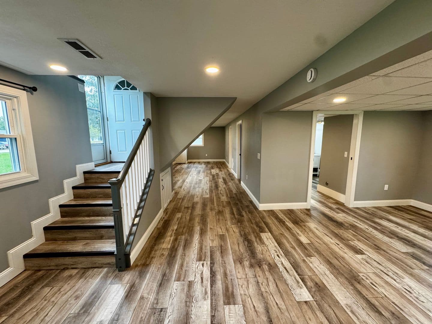 Coal Valley House: 119 E 4th Street