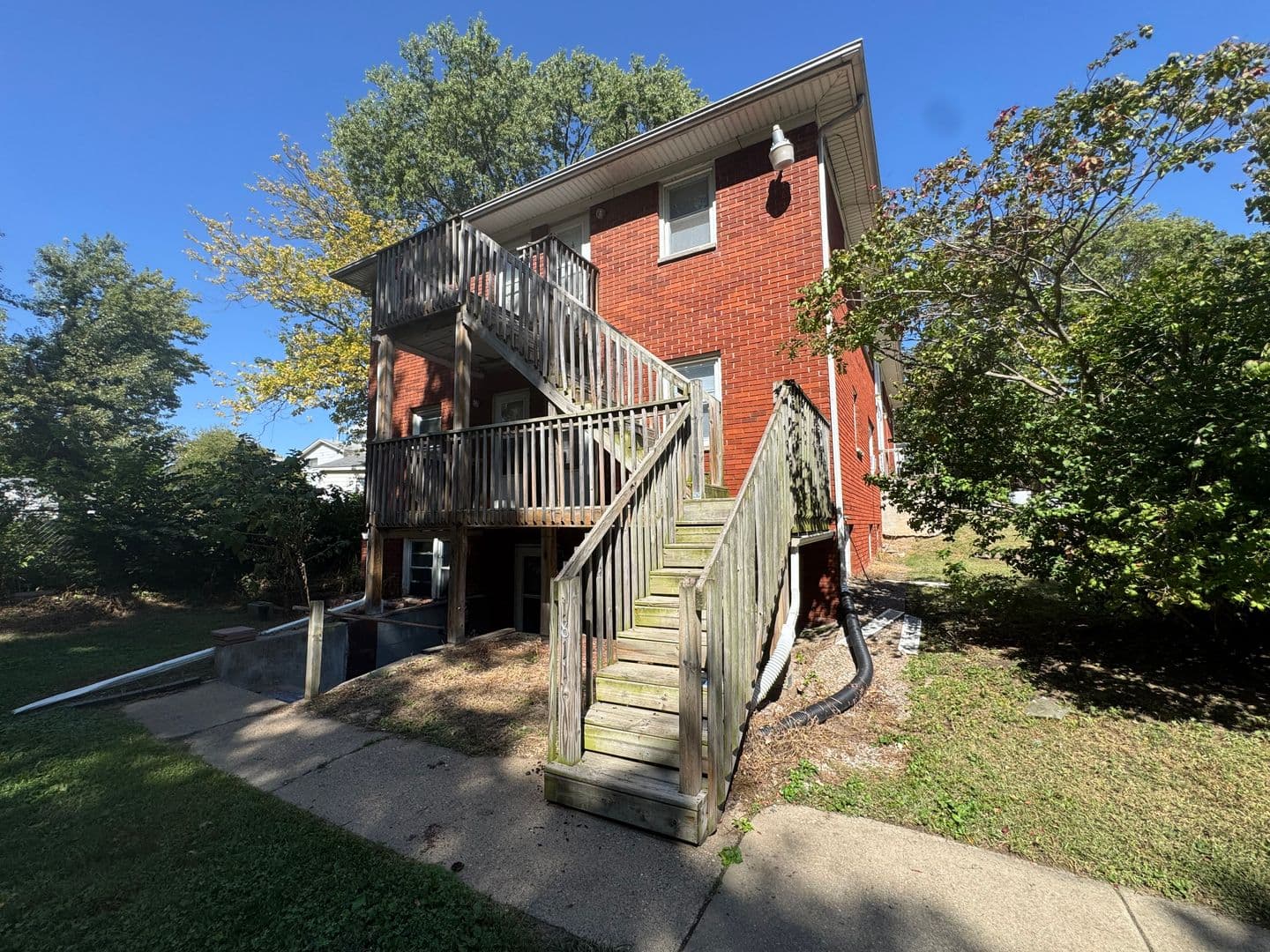 Moline Apartment: 1811 13th Ave - Apartment 7