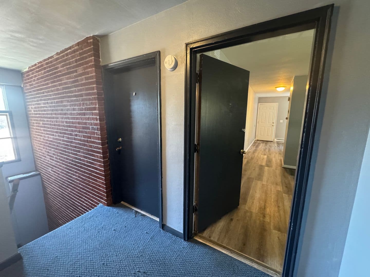 Moline Apartment: 1811 13th Ave - Apartment 7