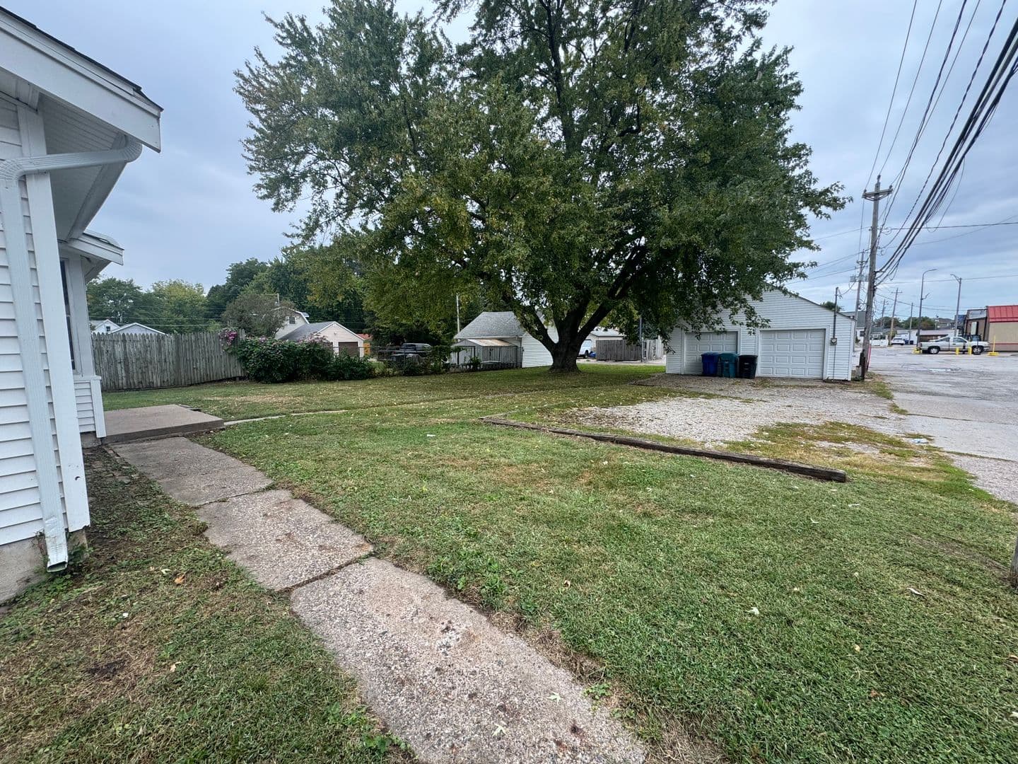 Moline House: 1533 24th Ave