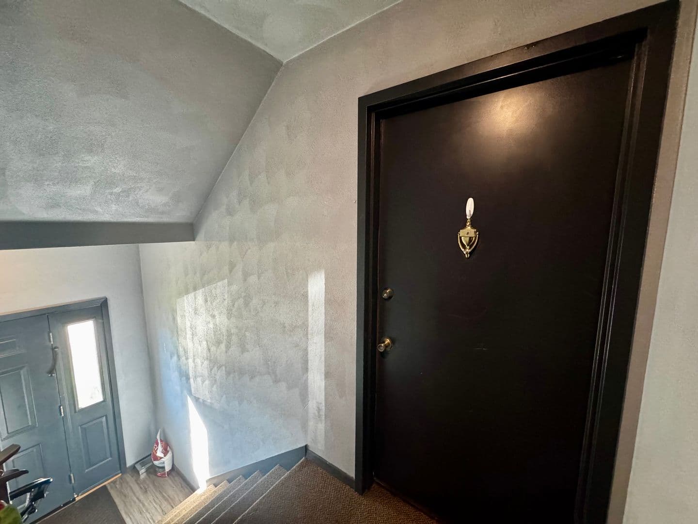 Moline Apartment: 3021 4th St - Apartment 8