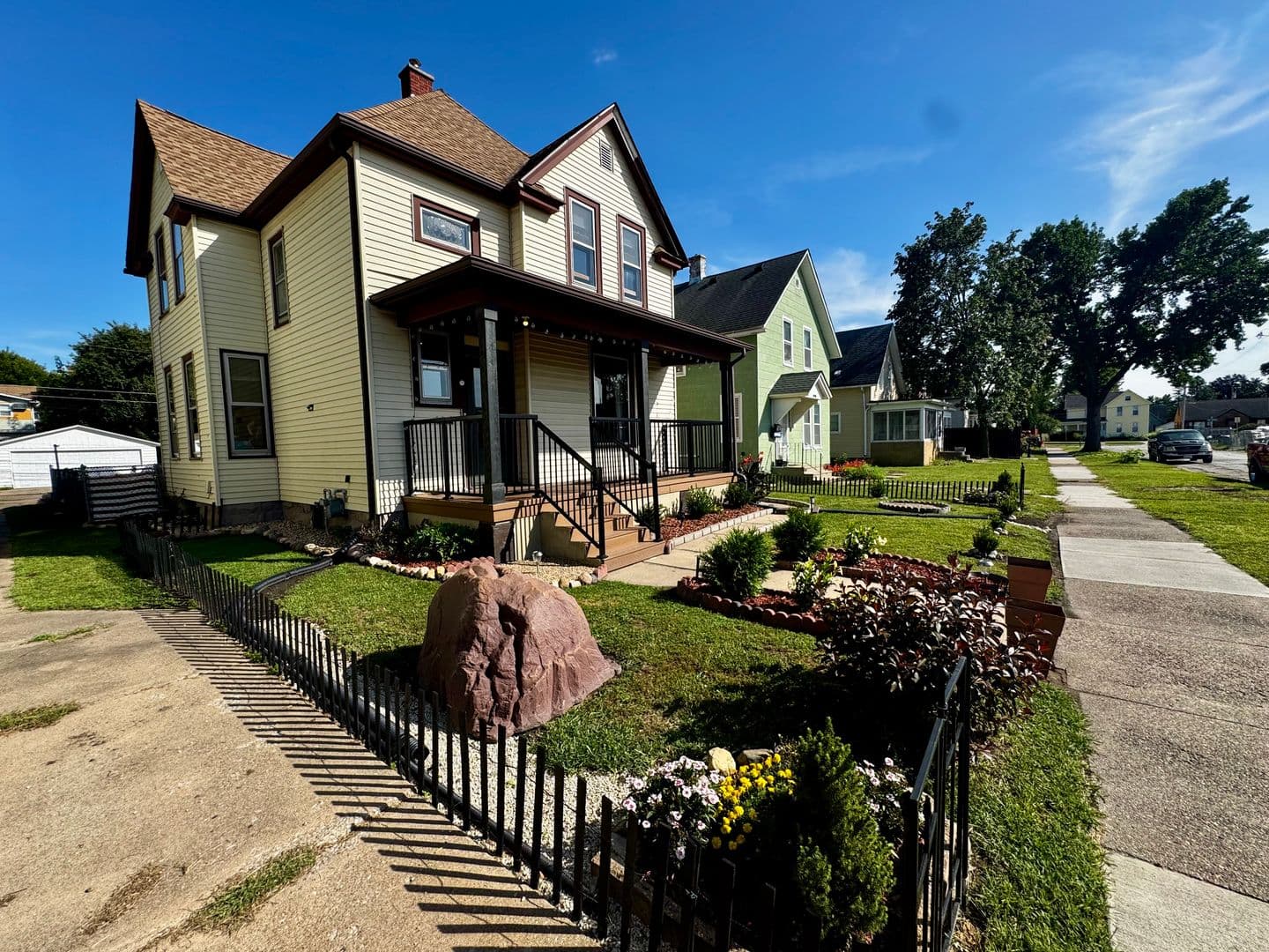 Moline House: 1422 11th Street
