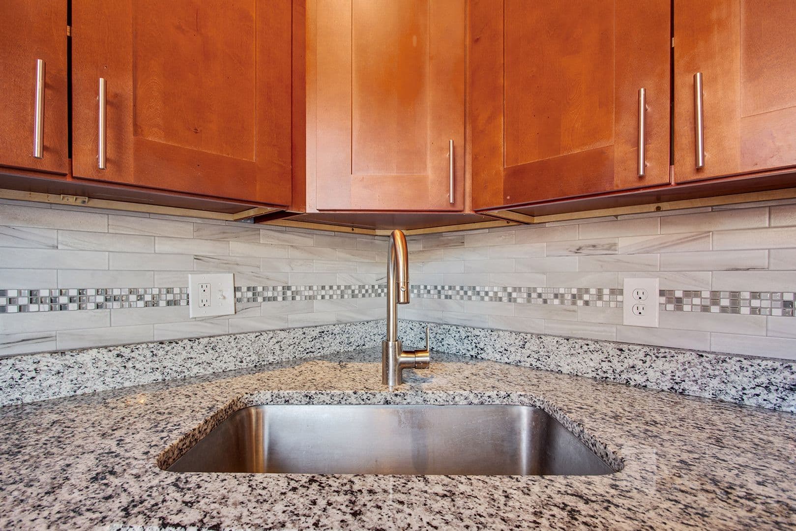 Kansas City Apartment: 3825 Baltimore