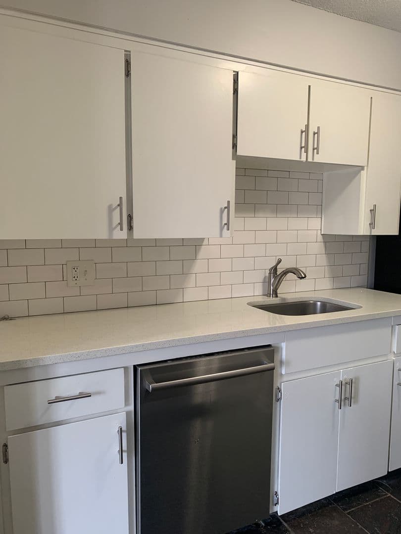 Kansas City Apartment: 4030-4038 Clark Ave.