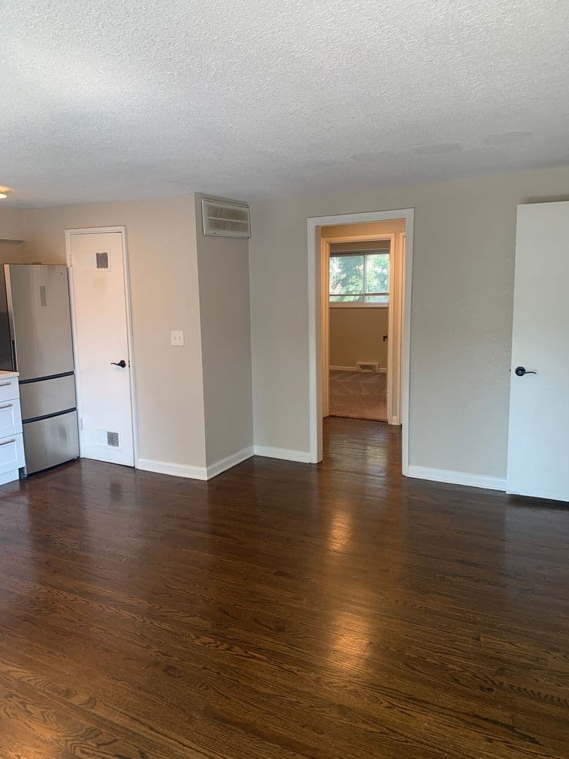 Kansas City Apartment: 4403 / 4407 Holly