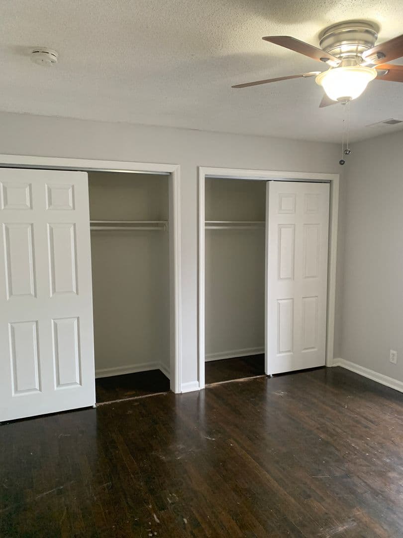 Kansas City Apartment: 4030-4038 Clark Ave.