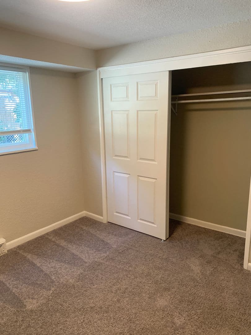 Kansas City Apartment: 4403 / 4407 Holly