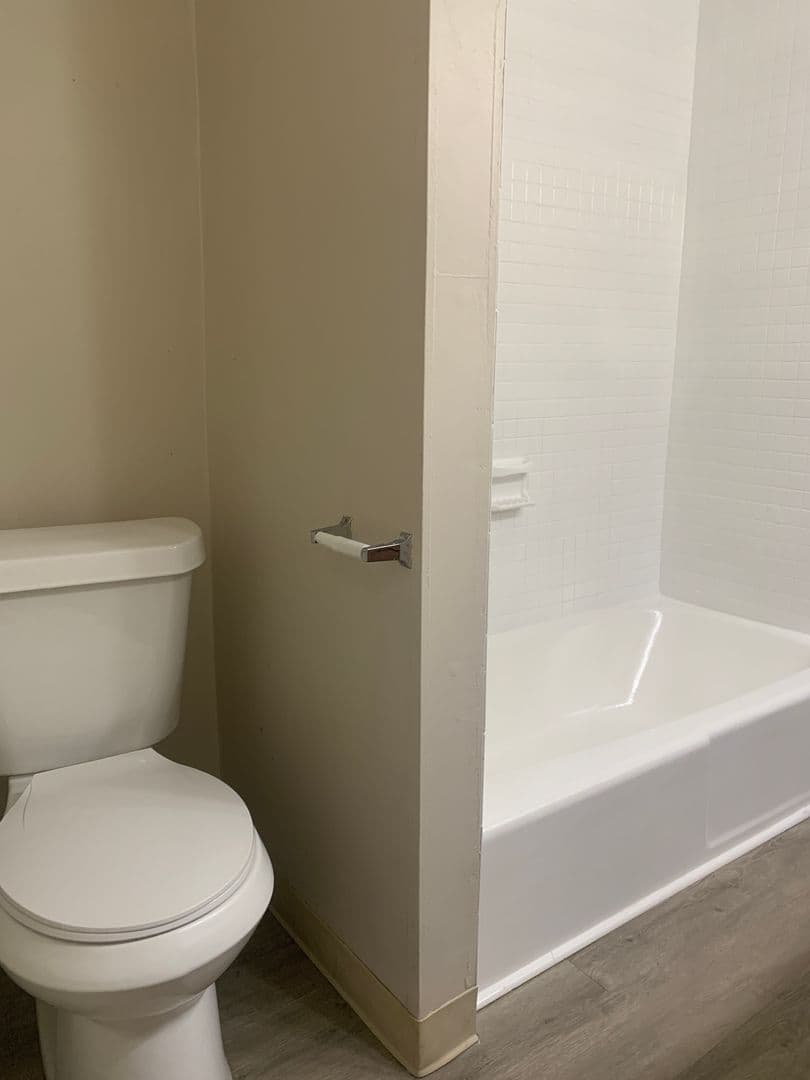 Kansas City Apartment: 3608-3618 Baltimore Ave.