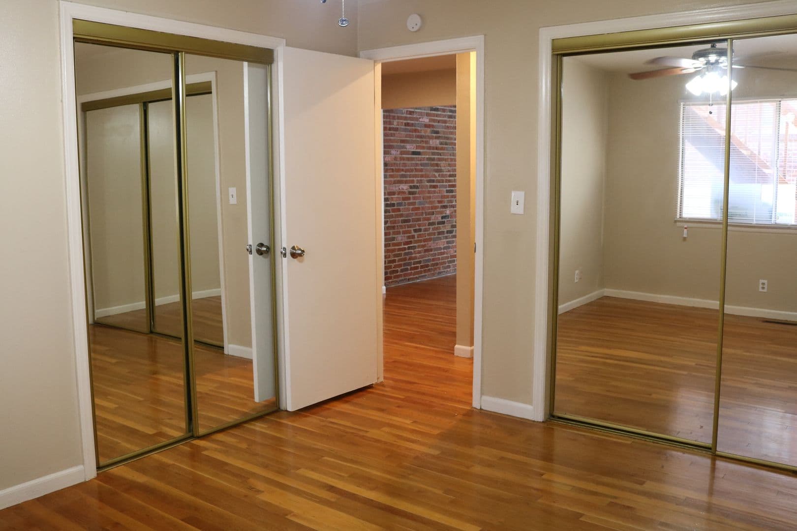 Kansas City Apartment: 3608-3618 Baltimore Ave.