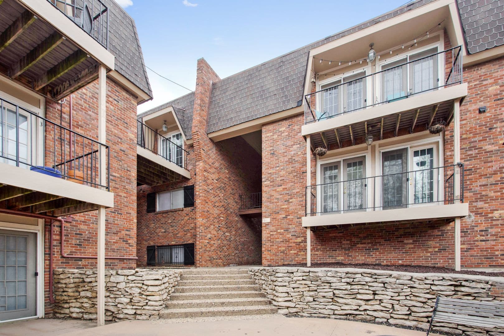 Kansas City Apartment: 4030-4038 Clark Ave.