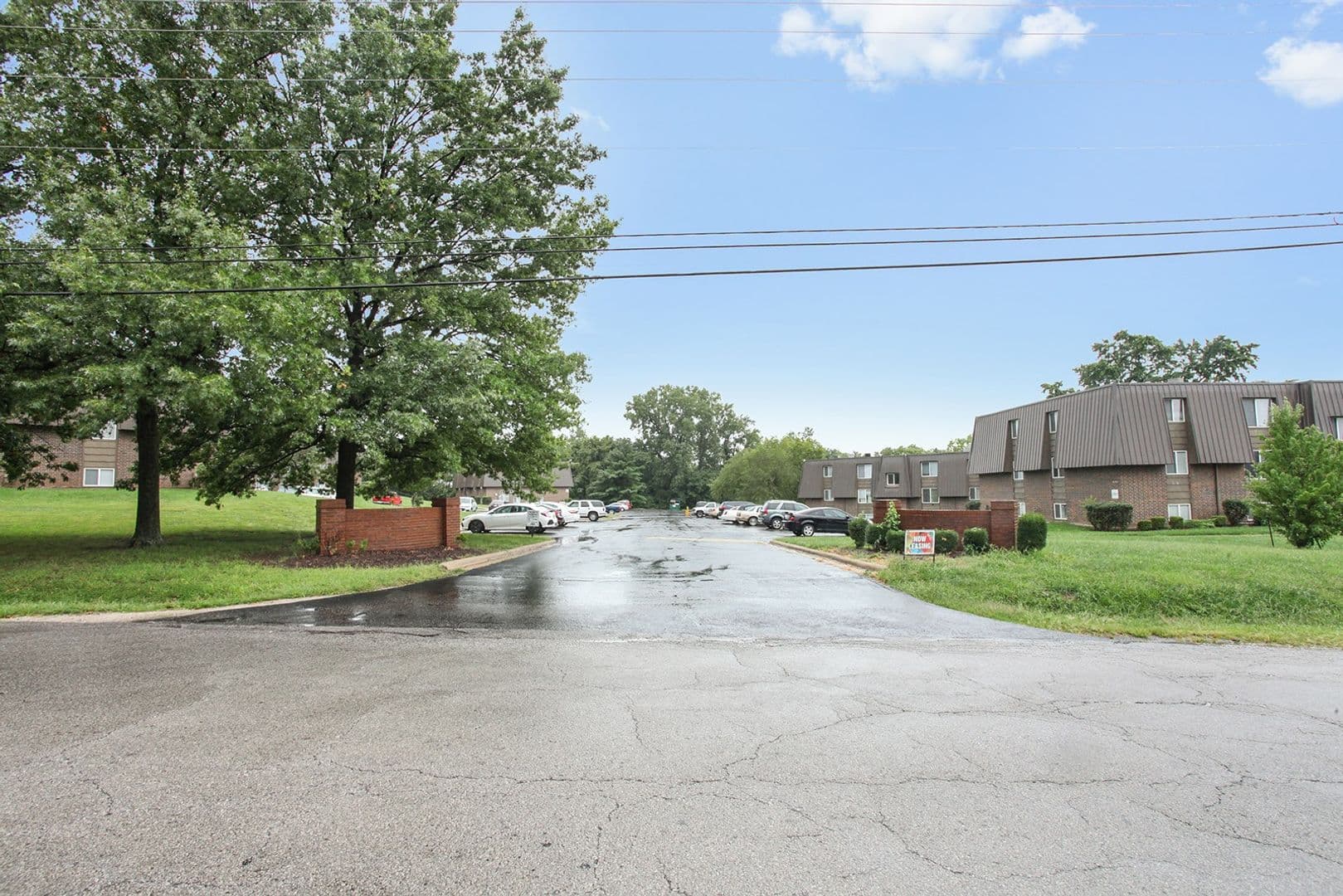 Grandview Apartment: 3813 Duck Road
